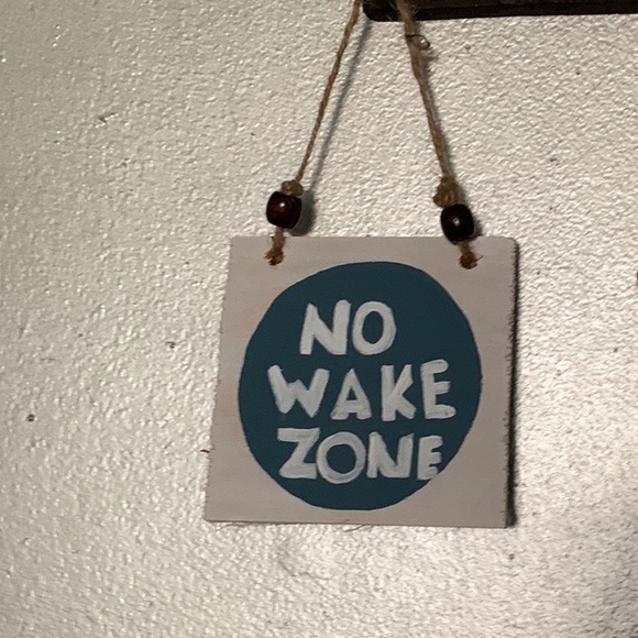 Shabby Chic Boho Door Sign - No Wake Zone - perfect for the bedroom or nursery - Picture 3 of 11